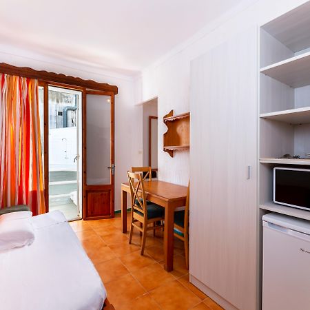Hostal Residencia San Francisco ポルトコロム エクステリア 写真