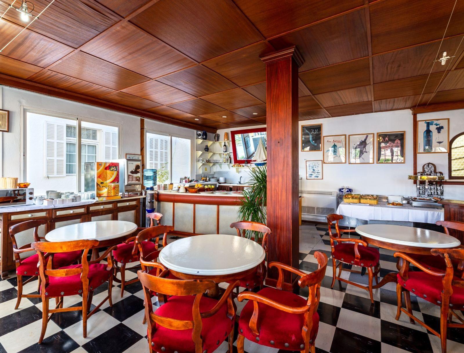Hostal Residencia San Francisco ポルトコロム エクステリア 写真